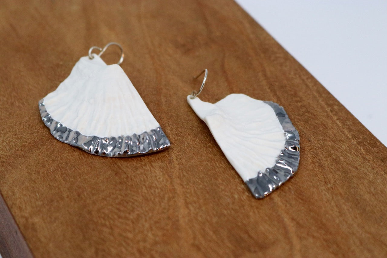 Katy Taylor Studio - Belon Oyster Earring SS 1/2 - KT135